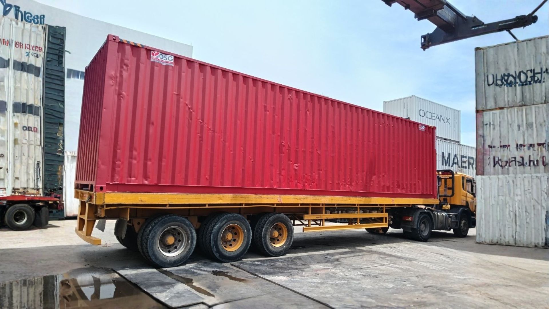 Cut Freight Costs with 40 ft Containers