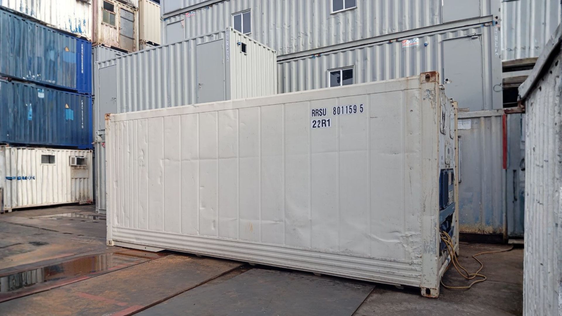 Comparing Reefer Containers and Fixed Cold Rooms