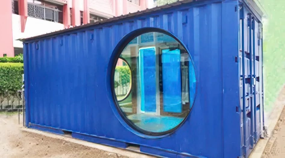 Container Modification 22