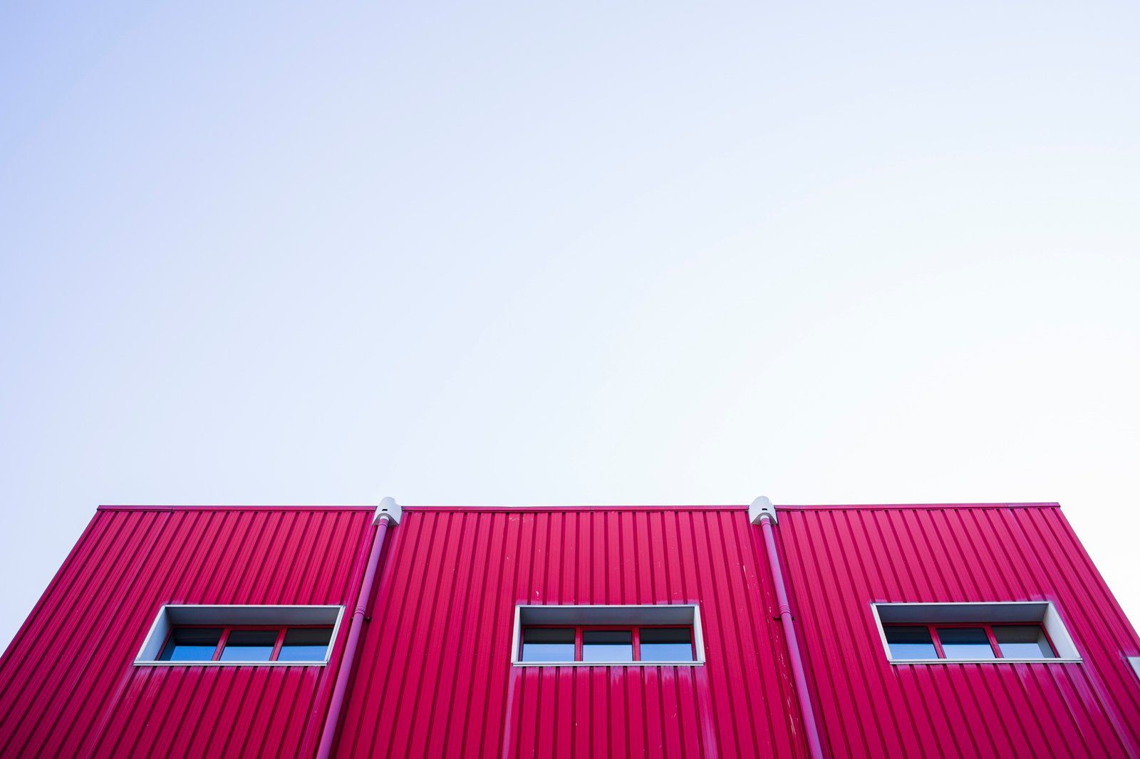 Transforming Spaces – The Magic of Shipping Container Offices