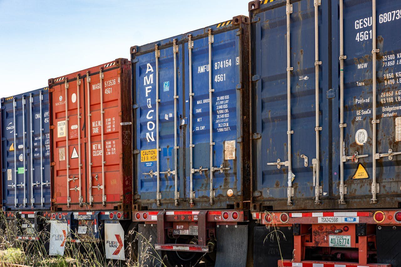 Sea Containers in Perth & Fremantle: The Ultimate Guide to High Cube and Standard Containers