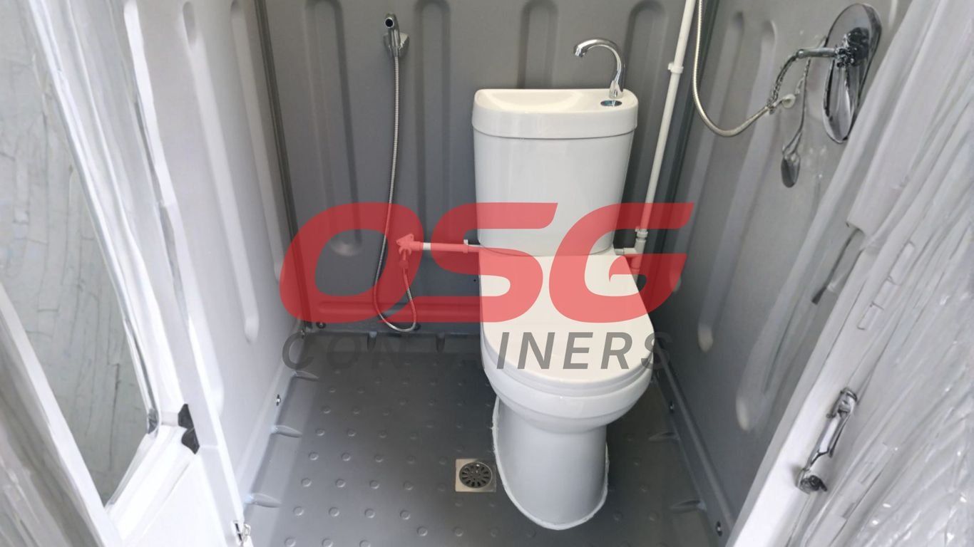 What You Need to Know Before Renting or Buying a Toilet Container
