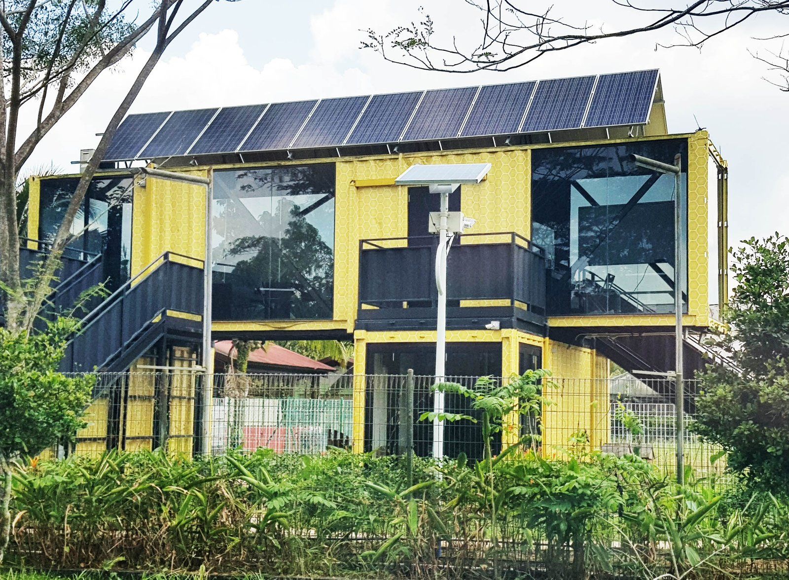 The environmental benefits of upcycling shipping container